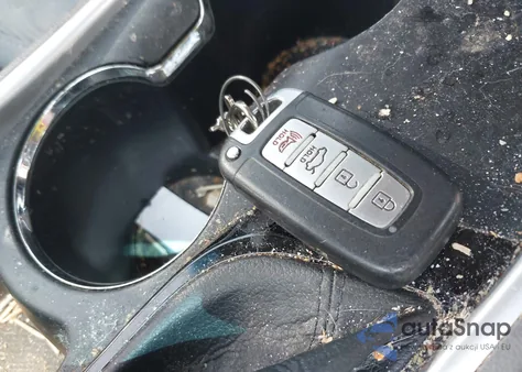 2011 Hyundai Sonata Hybrid z USA, uszkodzony, nr VIN KMHEC4A48BA017708